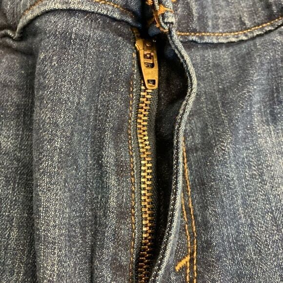 Levi Strauss,‎ Women’s 505 Straight leg jeans. Blue, W31/30, hand measures 31/29 - Picture 8 of 9